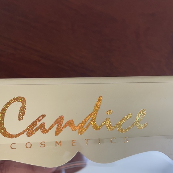 Candice Cosmetics Natural Pallete - Picture 5 of 5